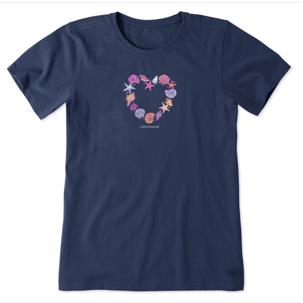 Life is Good Womens Crusher Tee Navy Blue Shell Heart Graphic T-Shirt Medium NWT